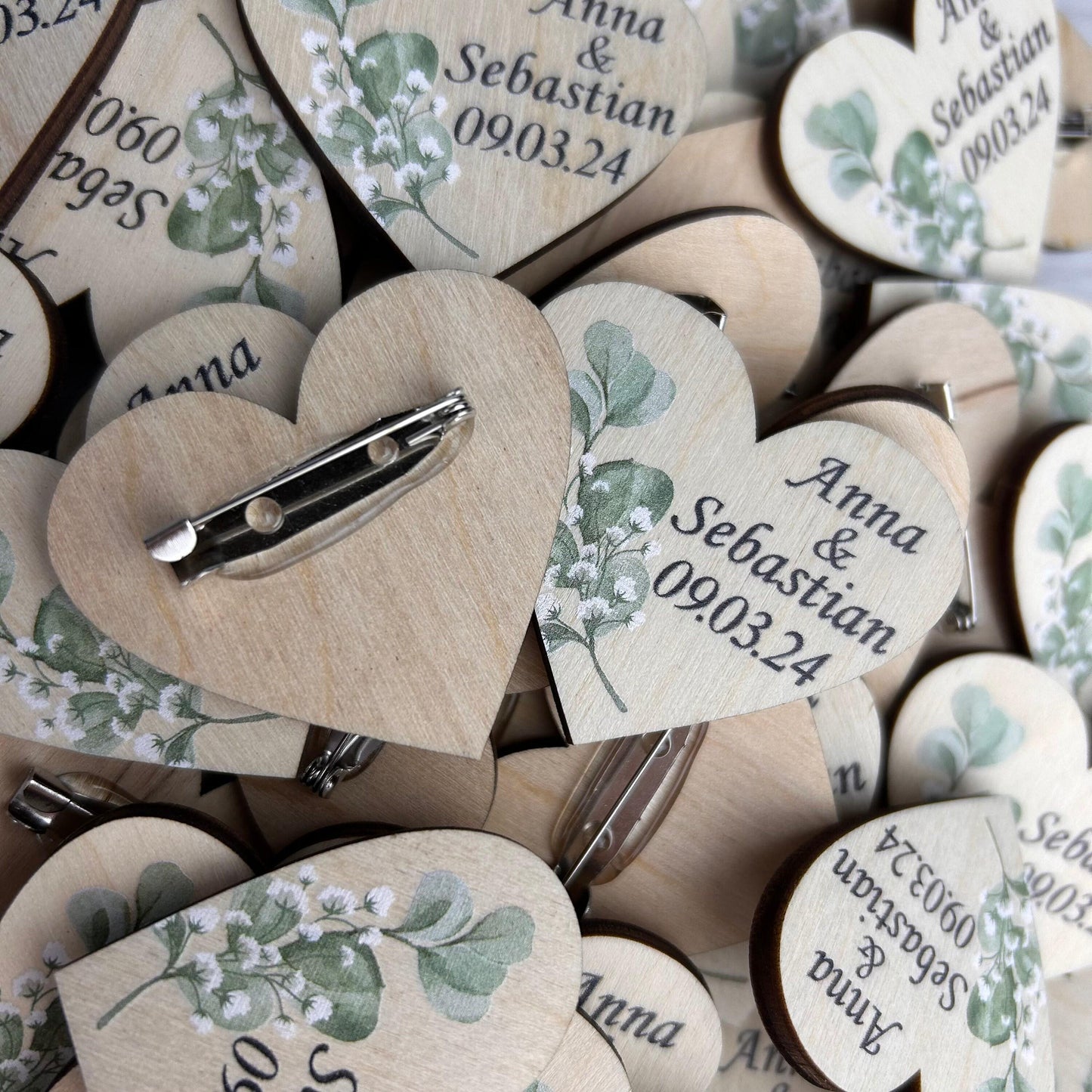 Wedding heart shaped wooden boutonnieres set, eucalyptus wedding, green rustic boutonnieres, engraved wood pins, wedding guest tag