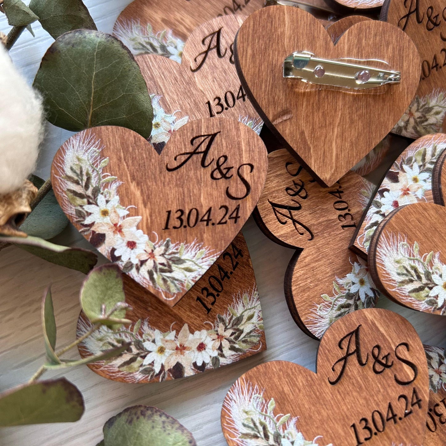 Wedding Lapel Pin, Pocket Boutonniere & Bulk Wedding Favors for Guests