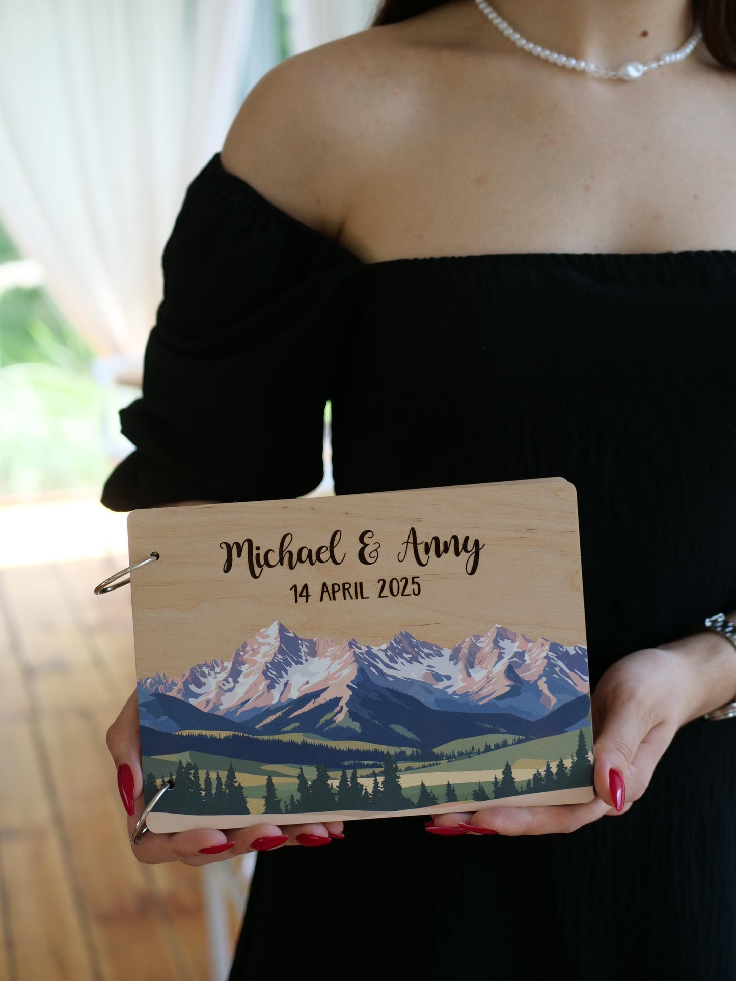 Mountain photo guestbook, photobooth guestbook, mountain photo album, guestbook mountain, boho wooden guest book, photo album wedding