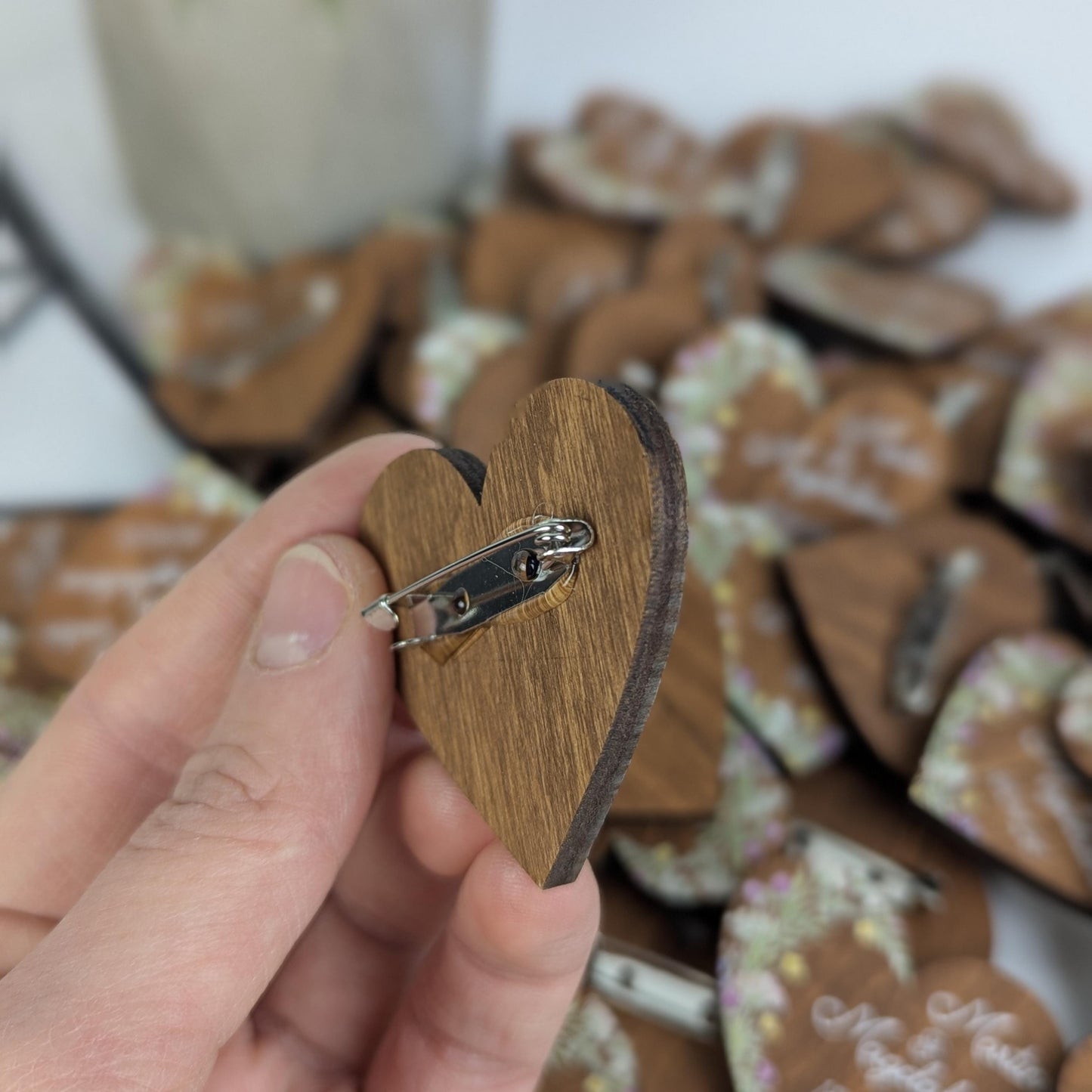 Personalized Heart Wedding Boutonniere, Custom Wooden Name Pins for Guests