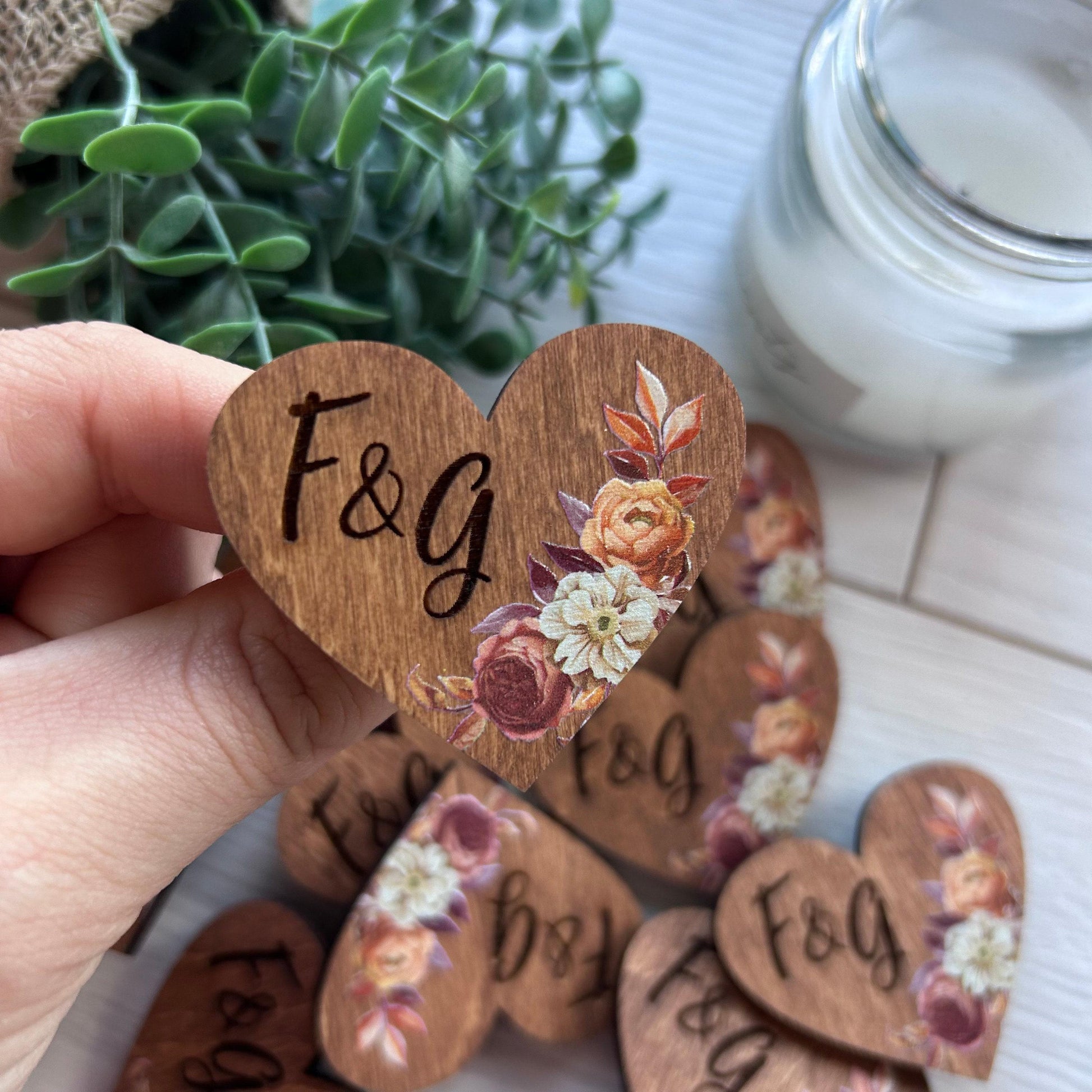 Wooden Wedding Pins, Heart Boutonniere, Wedding Favors for Guests, Personalized Guest Gift