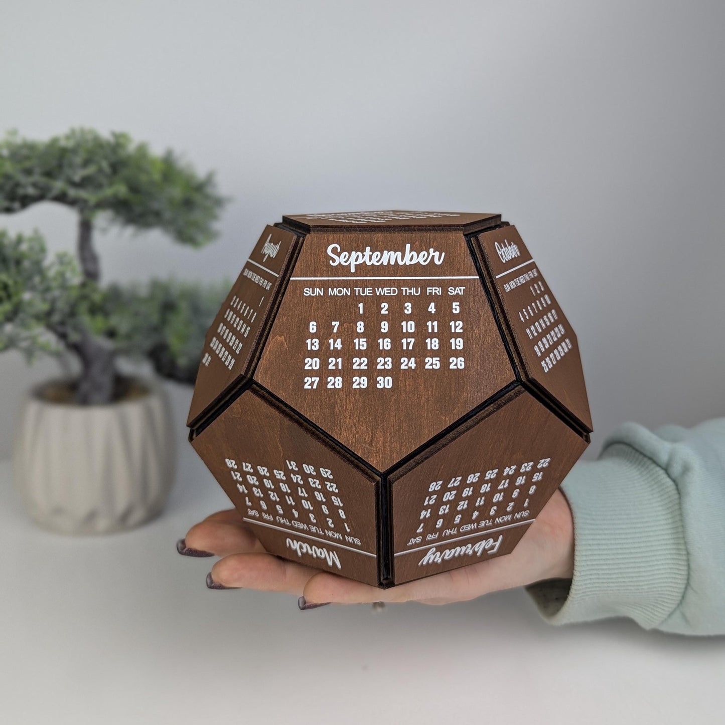 Geometric Calendar 2026, Math Professor Gift & 3D Wooden Dodecahedron
