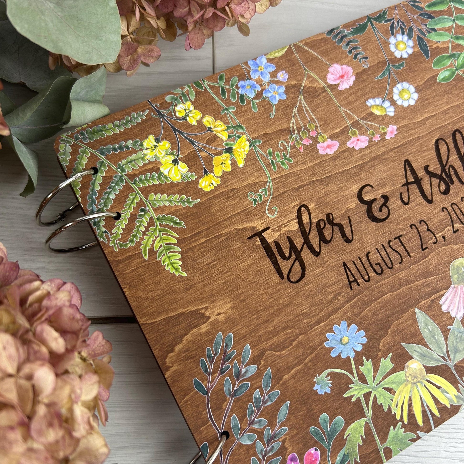 Personalised wildflowers guestbook wedding, wooden memory book, rustic wedding, wedding planer, wedding gift guest, handmade photo album